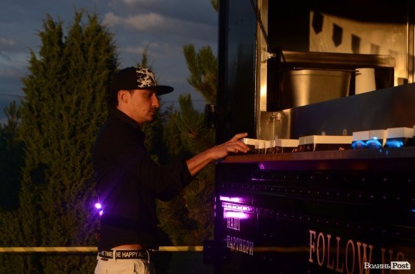 «Дмитрук-party»: презентація проекту «Food Truck» від волинського виробника. ФОТО
