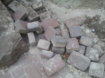 Сказали, коли завершать ремонт на Винниченка в Луцьку. ВІДЕО