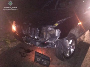 Нічна погоня у Луцьку: п'яний водій влупився в «мерс» і втікав від поліцейських. ФОТО