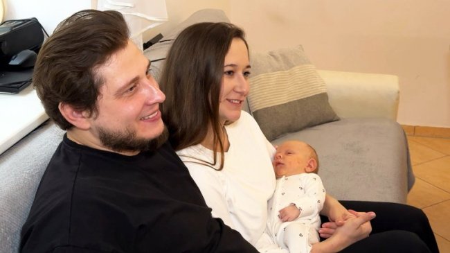 Познайомилися перед операцією у Луцьку: ветеран війни та медикиня стали батьками 