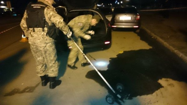 В Івано-Франківській області в автомобіль депутата облради кинули гранату