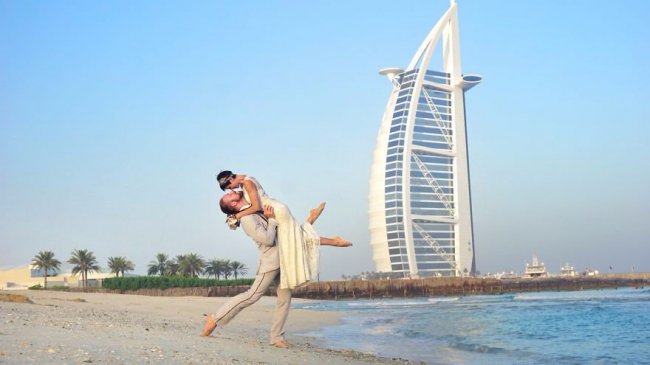 Закохані одружилися 100 разів у 30 країнах світу