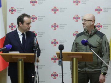 Франція продовжуватиме постачання систем ППО для України