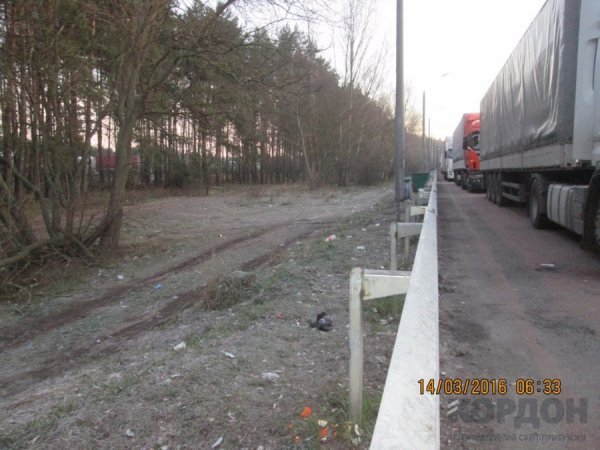 Волинський кордон: про черги та "пільги". ФОТО