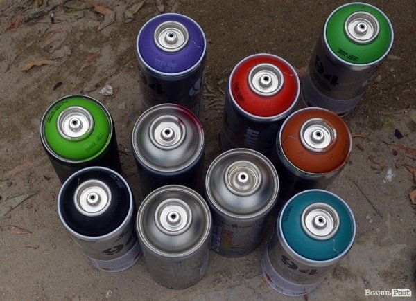 Луцький мер подружився із графітчиками. ФОТО