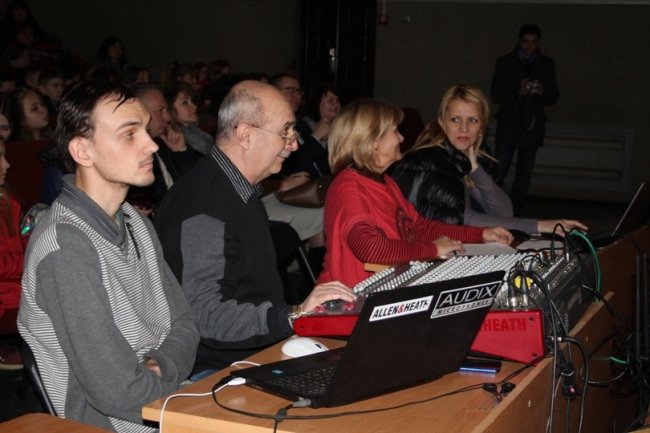 Депутати vs школярі: у Володимирі визначали, хто розумніший. ФОТО