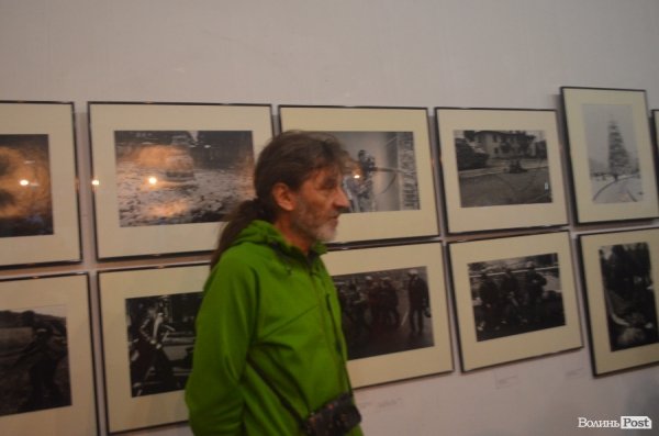 У Луцьку презентували виставку відомого фотографа-документаліста. ФОТО