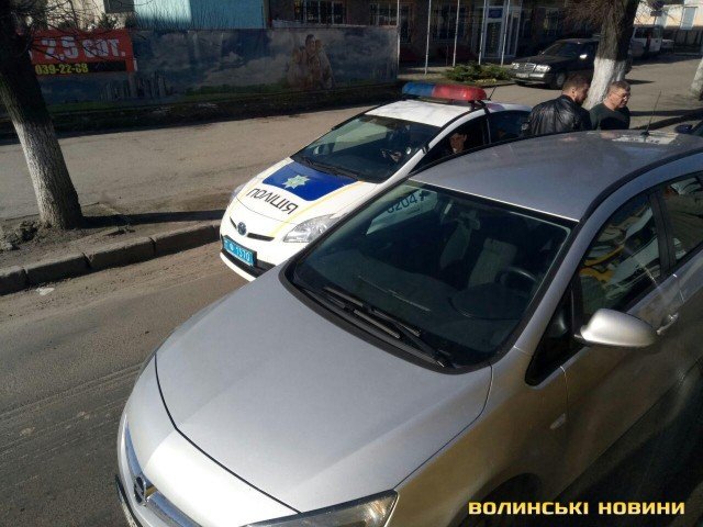 Аварія у Луцьку: Toyota в'їхала в Opel