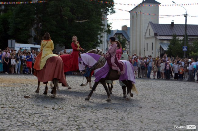 «Князівський бенкет» у Луцьку: як це було. ФОТО