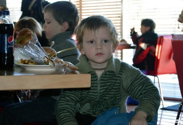 Дітям із «важких» сімей подарували новорічний настрій. ФОТО