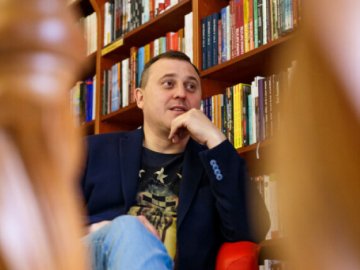 Ексдепутат Луцькради «засвітився» у скандальному розслідуванні про офшори президента