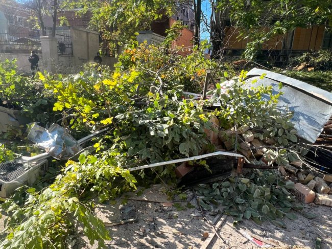 Атака дронами по Києву: 3 людей загинуло. ФОТО