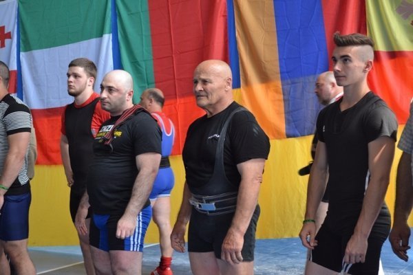 У Луцьку стартував 7-й Кубок світу WPA з пауерліфтингу. ФОТО