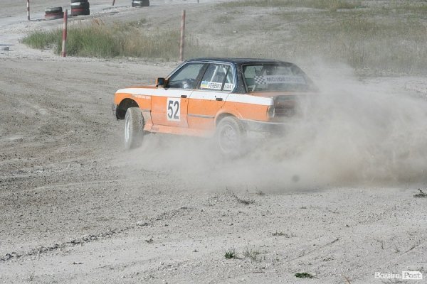 Під час автогонок під Луцьком перекинувся автомобіль. ФОТО