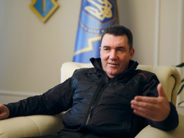 Росіяни готують нову масовану ракетну атаку на 23 – 24 лютого, – Данілов