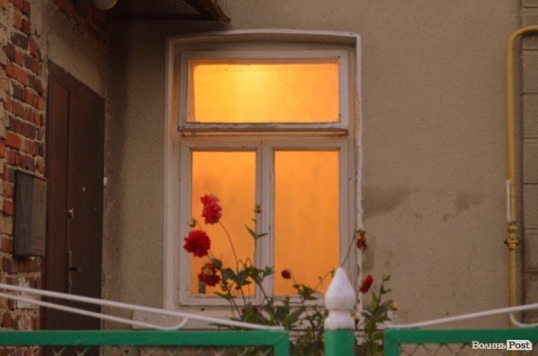 Але хтось вже десь готує сніданок