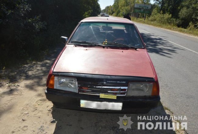 На Волині легковик збив велосипедиста