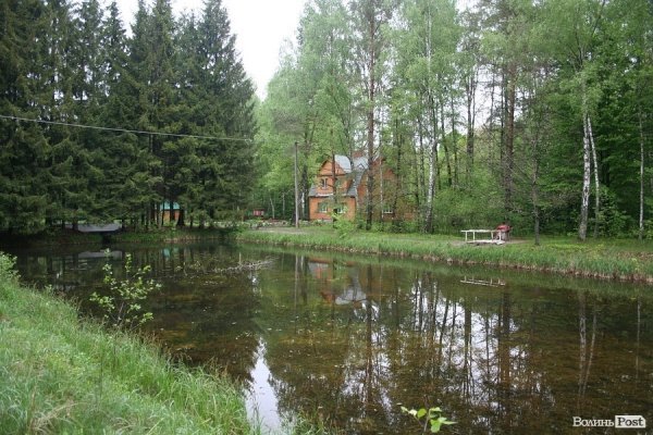 Партизанський музей у Лопатні: уламок ідеології чи місце пам’яті героїв?