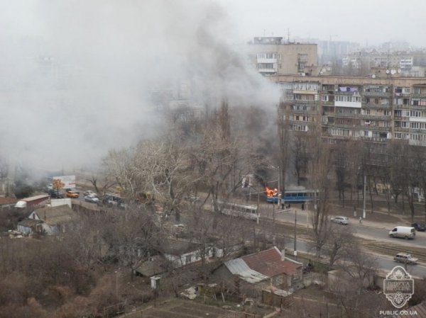 В Одесі згорів трамвай. ФОТО. ВІДЕО