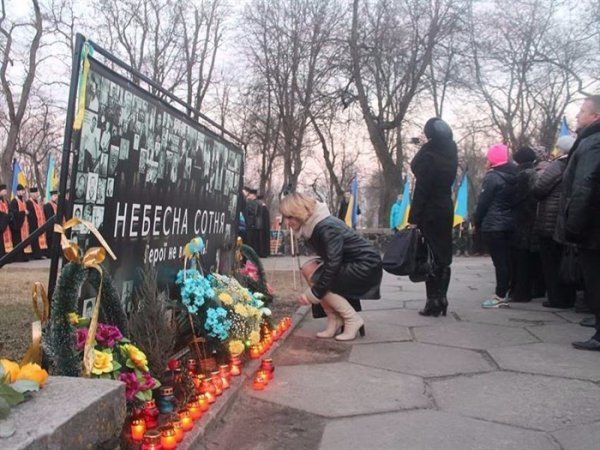 Ковельчани обурені виглядом стенду пам’яті «Небесній Сотні». ФОТО