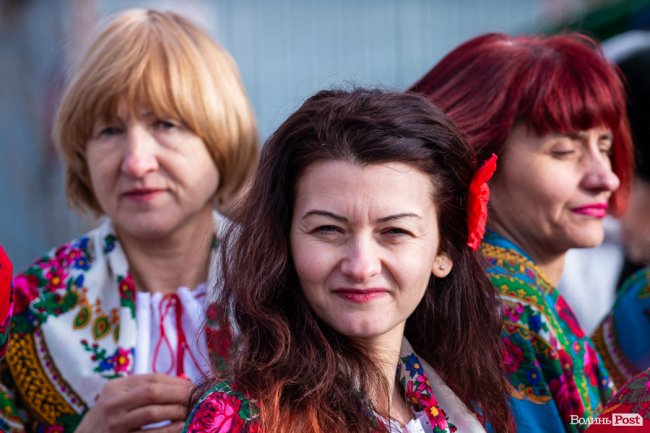 Як лучани пірнали в крижану купіль Стиру. ФОТО. ВІДЕО