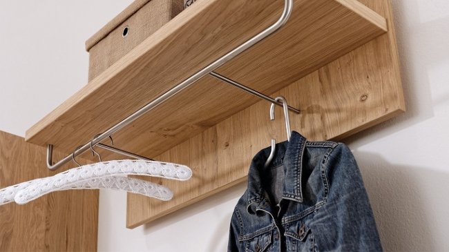 Вішак для одягу: переваги використання*