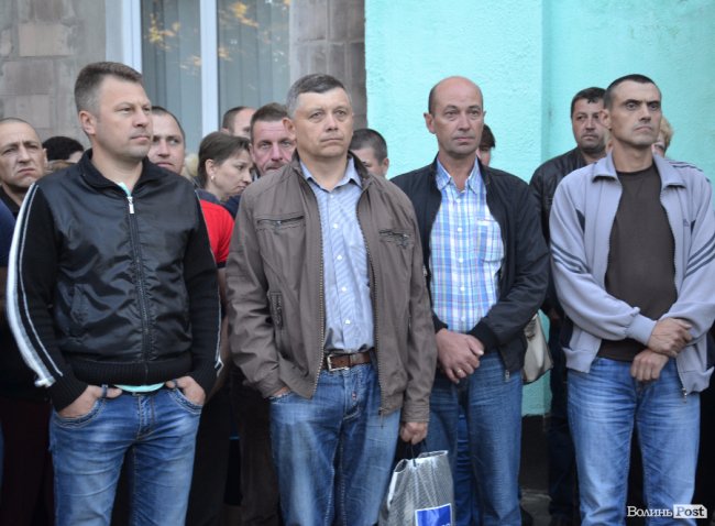 Нововолинськ: Працівники шахти бунтують проти звільнення керівника
