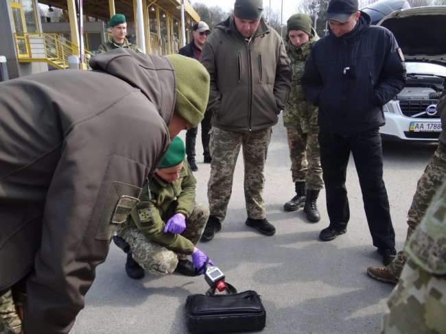 На «Ягодині» прикордонники вчаться виявляти ядерні та радіоактивні матеріали. ФОТО