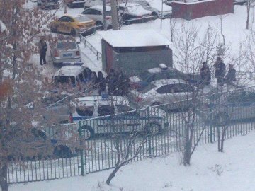У Росії через підлітка з ножем, який погрожує вбити вчителів, евакуювали школу