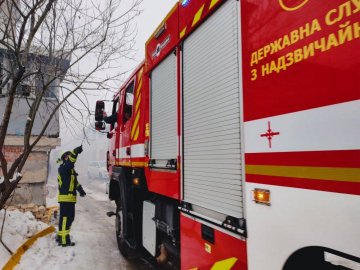 Деталі пожежі в Луцьку: шпиталізували чоловіка