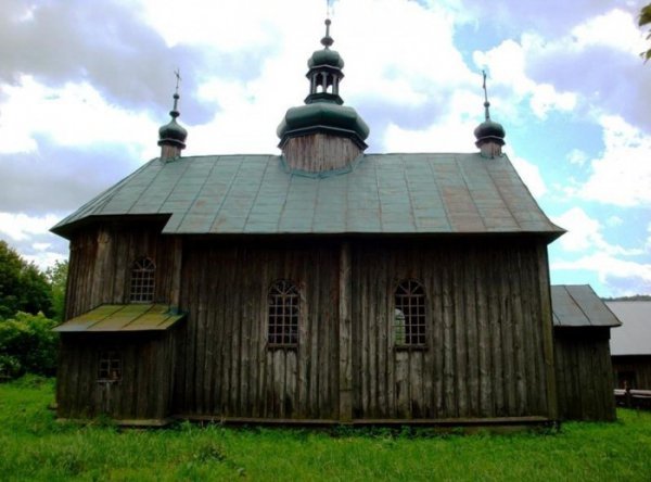 Закинуті українські храми Польщі. ФОТО