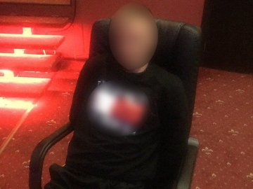 Луцькою вулицею розгулював чоловік з пістолетом 