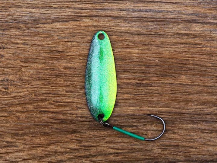 Як обрати ідеальну блешню для лову щуки: від вибору кольору до проводки