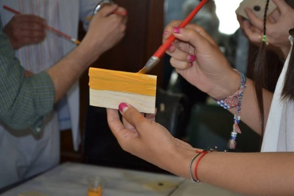 Луцькі депутати в обідню перерву малювали. ФОТО