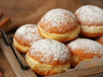 Для господинь: 4 рецепти світязьких пончиків, які стали національним надбанням України
