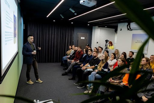 Дія.Бізнес у Луцьку: головні  події у березні для підприємців