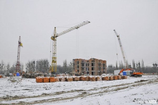 «Супернова»: будівництво набирає обертів*