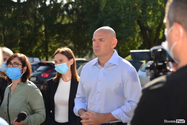 «Не чекайте нічого від держави»: Палиця проінспектував інфекційний госпіталь в Боголюбах 