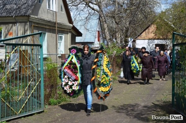 На Волині попрощалися із 86-річним упівцем. ФОТО