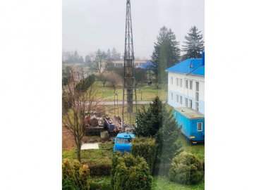 У Луцьку бурять нову свердловину з артезіанською водою