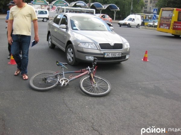 ДТП у Луцьку: збили велосипедиста. ФОТО