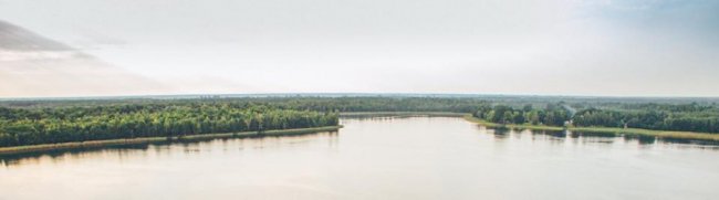 Опублікували чарівні світлини волинського озера