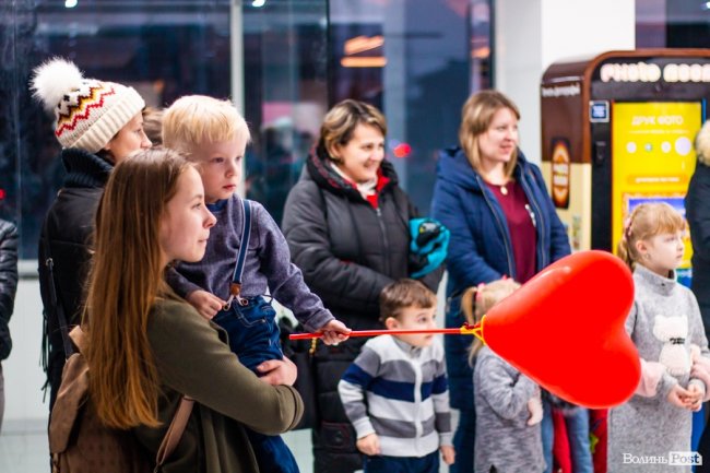 У «Промені» веселили дітей весняною програмою. ФОТО*
