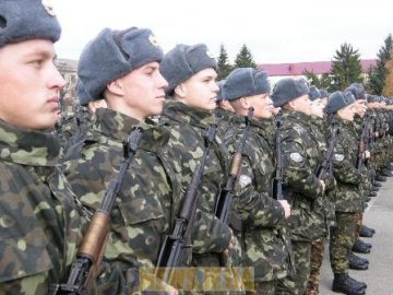 Українську армію скоротять у 2,5 раза