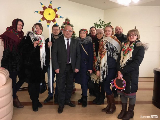 Квартири сиротам та 60 тисяч для хворої дівчинки. Добрі новини Волині