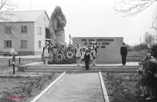 Справжні солдати, які пережили пекло війни: фотоспогади 30 років тому