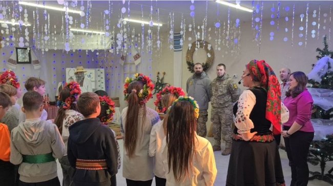 Понад 100 000 гривень під час новорічних ранків зібрали для військових у Підгайцівській громаді