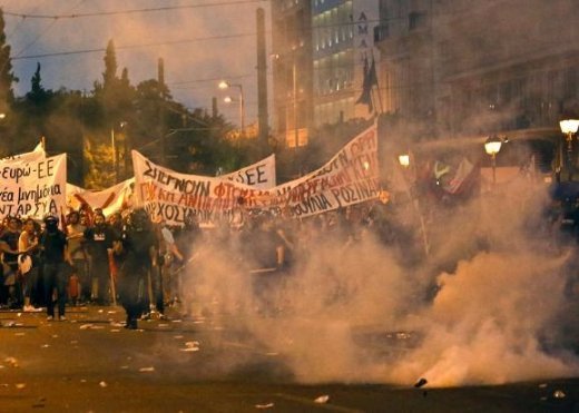 Кривавий протест у Греції. ФОТО