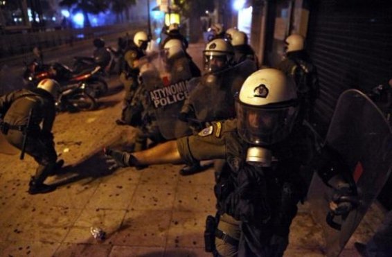 Кривавий протест у Греції. ФОТО