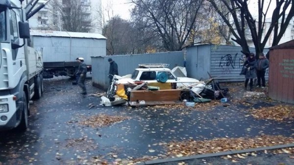 У Луцьку демонтували ще 27 незаконно встановлених гаражів. ФОТО
